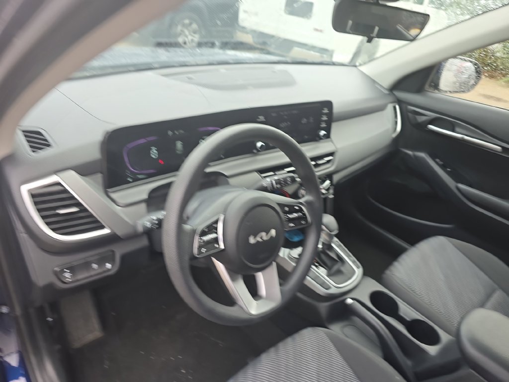 Used 2026 Kia Seltos LX AWD/4WD image 13
