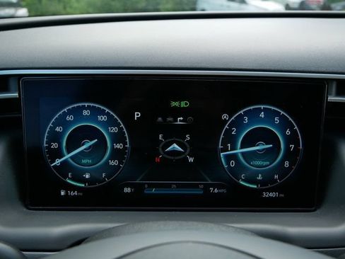 Used 2023 Hyundai Tucson Limited AWD/4WD image 19