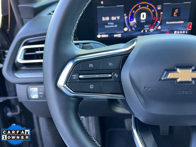 Used 2026 Chevrolet Traverse LT w/ Driver Confidence Package AWD/4WD image 23