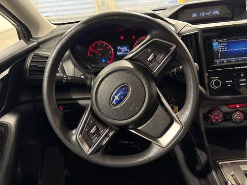 Used 2017 Subaru Impreza 2.0i Premium image 26