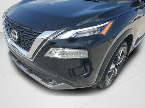 Used 2023 Nissan Rogue SL FWD image 25