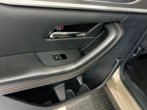 Used 2025 MAZDA CX-70 3.3 Turbo w/ Premium Package image 19