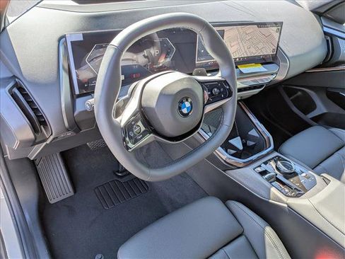 Used 2026 BMW X3 xDrive30 w/ Premium Package image 3