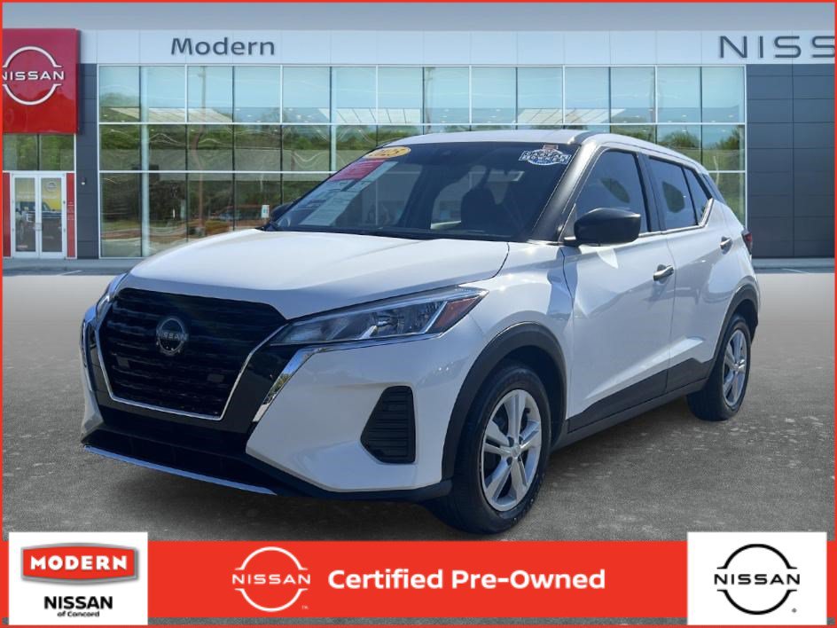 Certified 2025 Nissan Kicks Play S FWD image 1