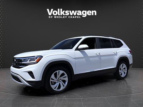 Certified 2023 Volkswagen Atlas SE w/ Panoramic Sunroof Package FWD image 4