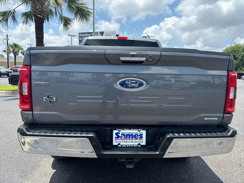 Used 2022 Ford F150 XLT w/ Equipment Group 302A High AWD/4WD image 4