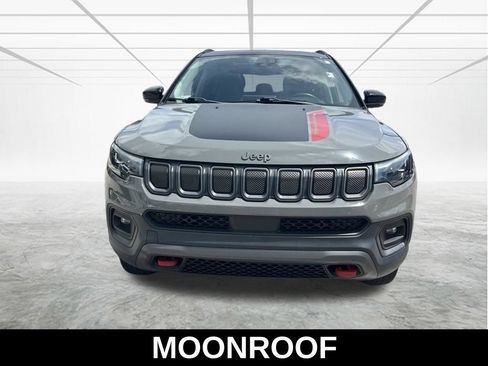 Used 2022 Jeep Compass Trailhawk w/ Trailhawk Elite Group AWD/4WD image 10