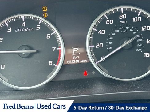 Certified 2020 Acura ILX w/ Premium Package image 11