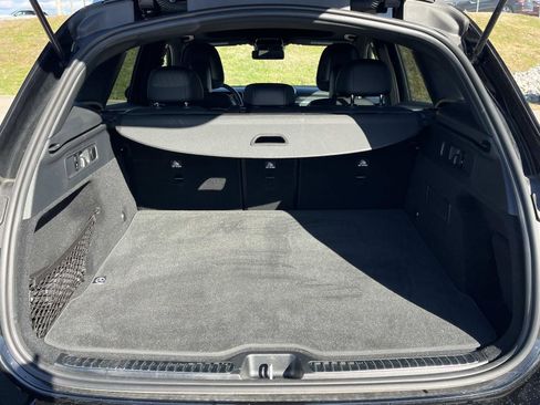 Certified 2025 Mercedes-Benz GLC 300 image 10