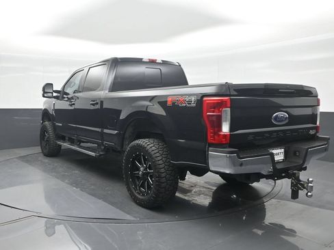 Used 2019 Ford F250 Lariat w/ Lariat Ultimate Package AWD/4WD image 22