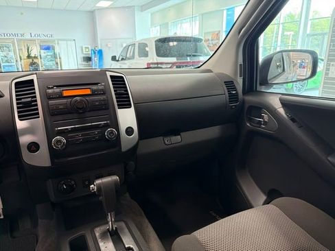 Used 2011 Suzuki Equator Sport AWD/4WD image 22