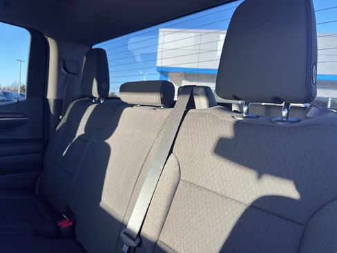 Used 2024 Chevrolet Silverado 1500 LT image 34