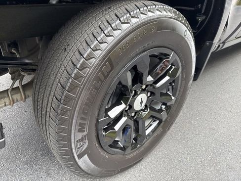 Used 2025 Chevrolet Silverado 1500 RST image 31