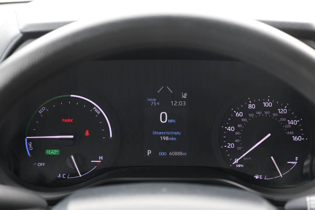 Used 2022 Toyota Sienna LE FWD image 20