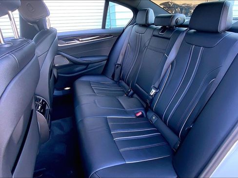 Used 2022 BMW 530i xDrive w/ Premium Package AWD/4WD image 22
