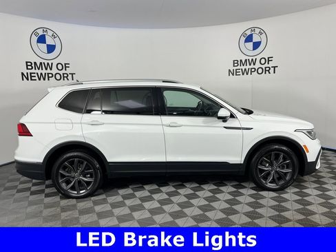 Used 2024 Volkswagen Tiguan SE image 8