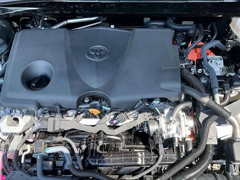 Used 2026 Toyota Camry SE w/ Convenience Package FWD image 33