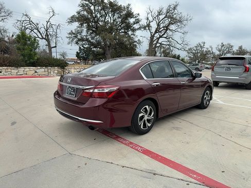 Used 2017 Honda Accord LX image 6