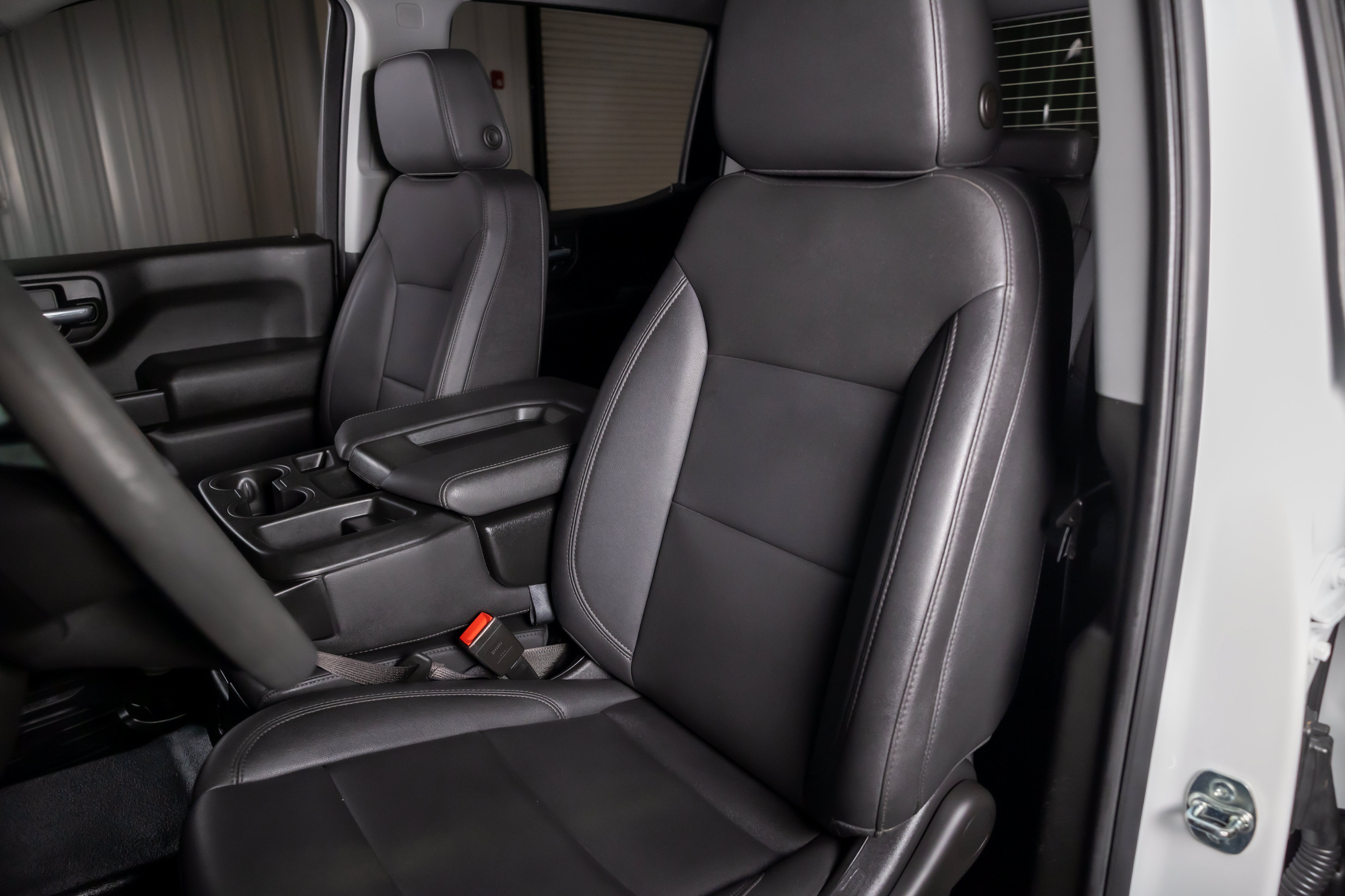 Used 2025 GMC Sierra 1500 Pro w/ Pro Value Package AWD/4WD image 5