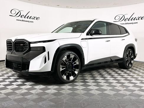 Used 2023 BMW XM image 3