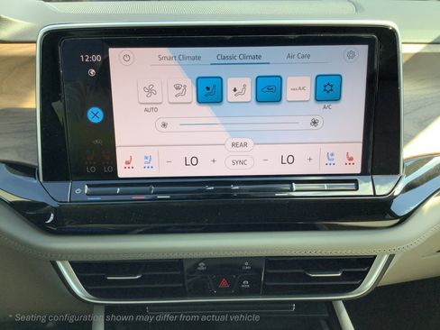 New 2026 Volkswagen Atlas SE image 24