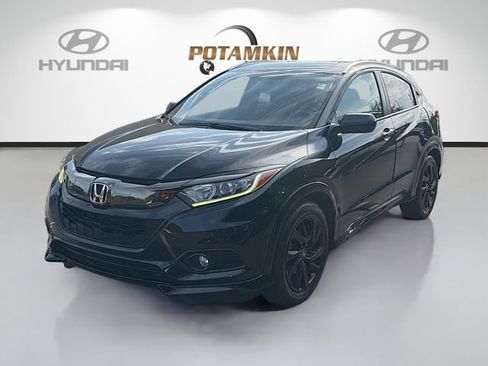 Used 2021 Honda HR-V Sport image 1