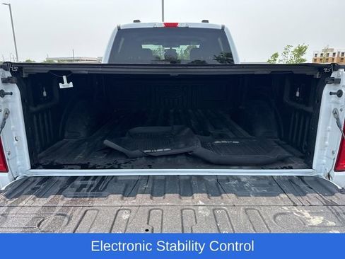Used 2021 Ford F150 XLT image 14