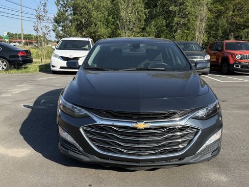 Used 2020 Chevrolet Malibu LT FWD image 3