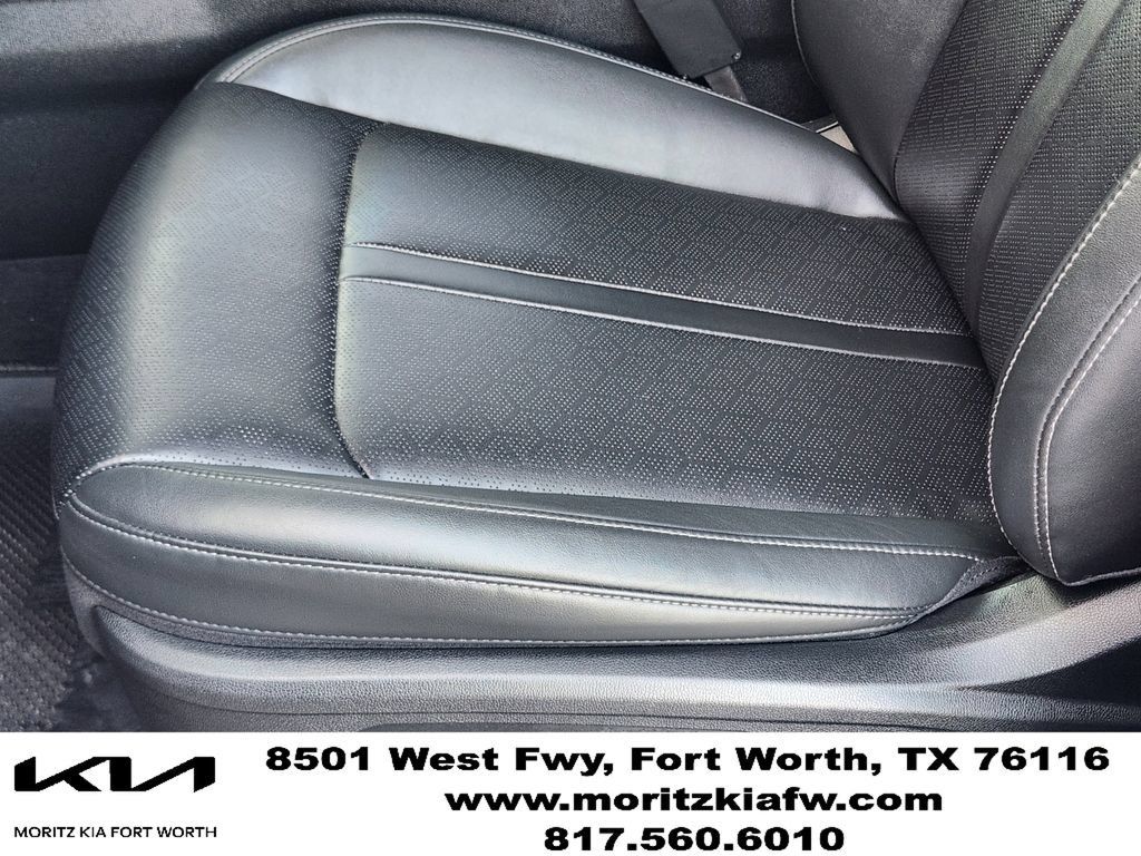 Certified 2023 Kia Sorento SX AWD/4WD image 23