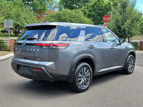 Certified 2024 Nissan Pathfinder S w/ Cargo Package AWD/4WD image 6