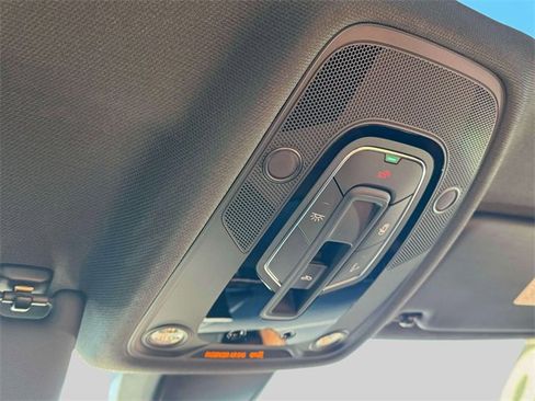 Used 2020 Audi A4 2.0T Premium image 36