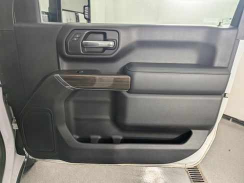 Used 2020 Chevrolet Silverado 2500 LT AWD/4WD image 20
