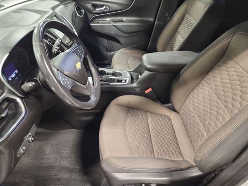 Used 2018 Chevrolet Equinox LT FWD image 20