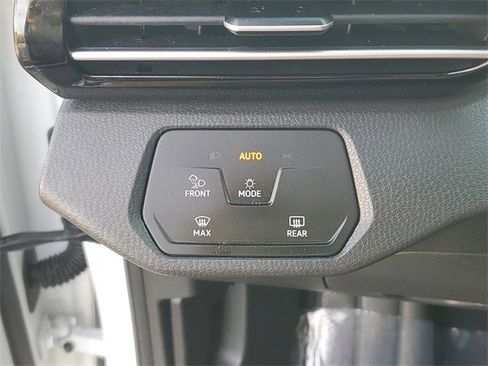 Certified 2023 Volkswagen ID.4 Pro S Plus image 30