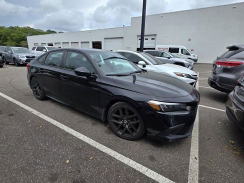 Used 2022 Honda Civic Sport image 1