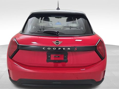 Used 2025 MINI Cooper S FWD image 9