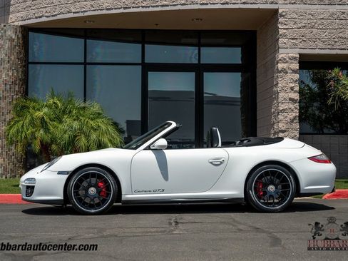 Used 2012 Porsche 911 Cabriolet image 4