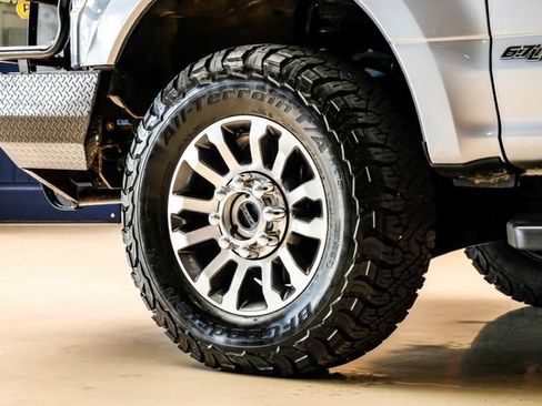 Used 2022 Ford F350 Lariat w/ Lariat Value Package AWD/4WD image 60
