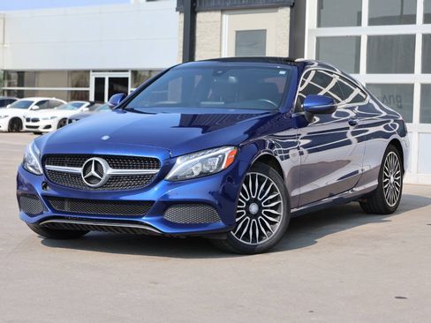 Used 2017 Mercedes-Benz C 300 4MATIC Coupe image 3