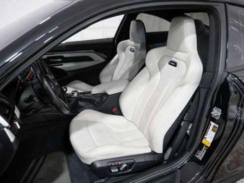 Used 2018 BMW M4 Coupe RWD image 10