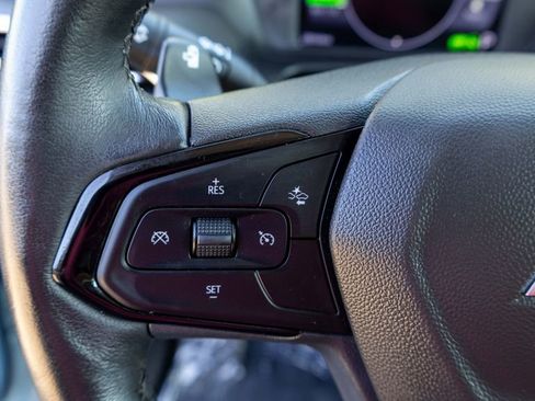 Used 2022 Chevrolet Bolt EUV LT w/ Convenience Package image 20