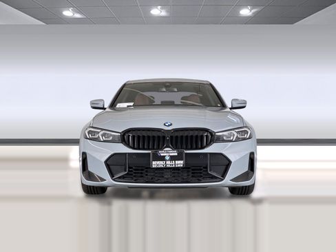 Certified 2023 BMW 330i Sedan w/ M Sport Package RWD image 6