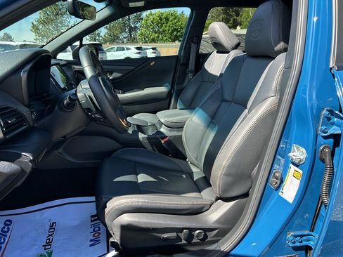 Used 2022 Subaru Outback Wilderness AWD/4WD image 11