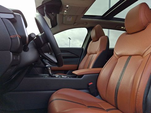 Certified 2023 MAZDA CX-50 Meridian Edition w/ Cargo Package image 13