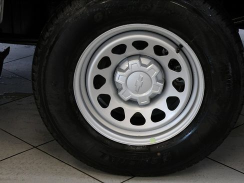 New 2026 Chevrolet Silverado 1500 W/T w/ WT Value Package image 3