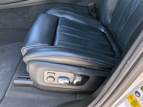 Used 2021 BMW X5 sDrive40i w/ Premium Package RWD image 22