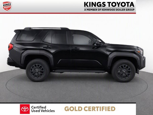 Used 2025 Toyota 4Runner SR5 AWD/4WD image 9