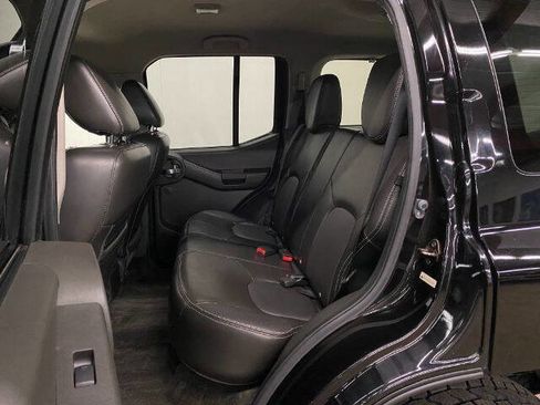 Used 2013 Nissan Xterra PRO-4X w/ Pro-4x Leather Pkg AWD/4WD image 13