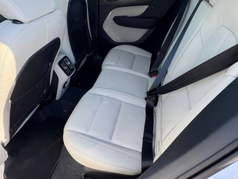 New 2026 Volvo XC40 B5 Plus w/ Protection Package Premier image 23