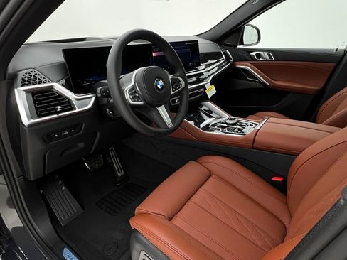 New 2026 BMW X6 xDrive40i w/ Executive Package image 11